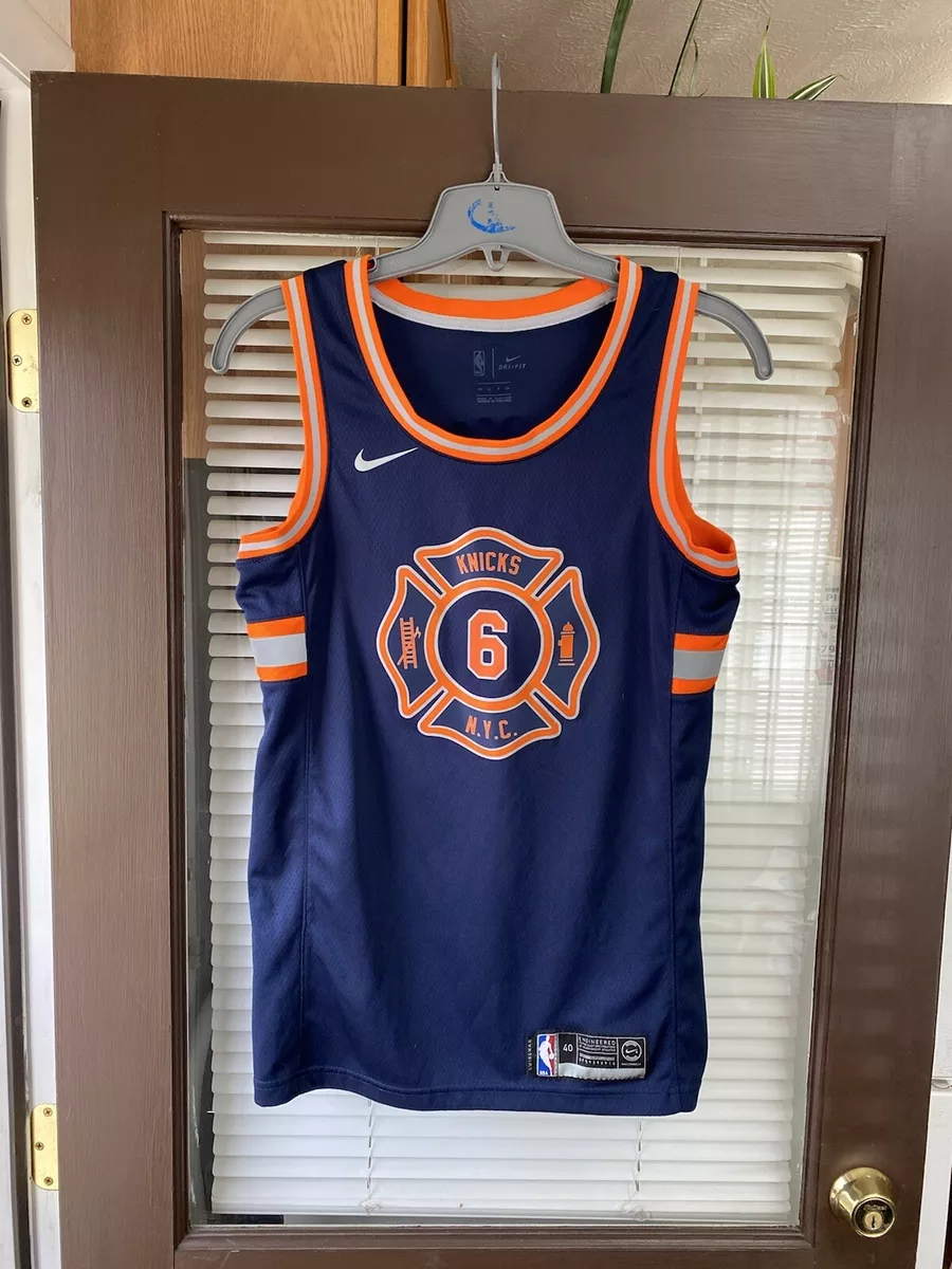 tenaz neutral Mirar furtivamente 2018/2019 Nike Kristaps Porzingis New York Knicks City Edition Jersey NYFD  Sz 40 | eBay