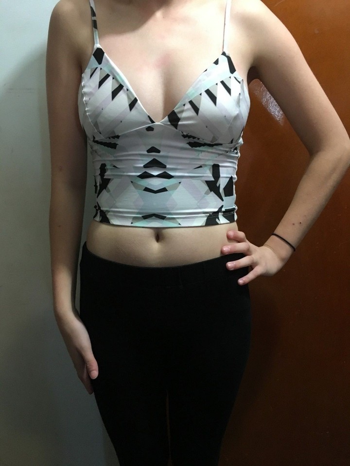 KOOKAI TOPAZ CROP TOP  SZ 1 FREE POST STRETCH BRALETTE (acc431)