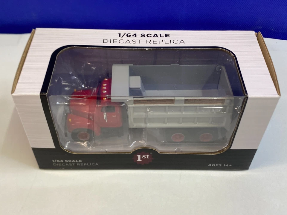 FIRST GEAR 1/64 SCALE RED/GRAY MACK B-61 TANDEM AXLE DUMP TRUCK 60-0401 - Image 3 of 4