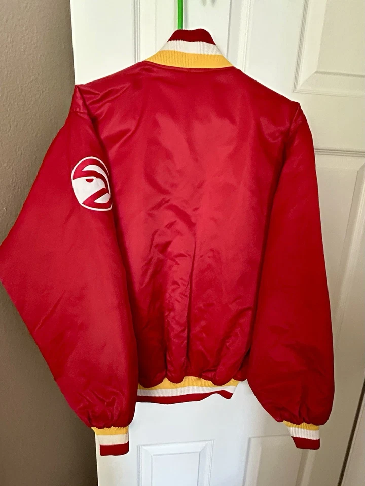 Vintage 1980s Atlanta Hawks NBA Satin Bomber Jacket Size XL - Image 2 of 4