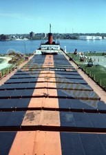 Vintage 1978 35 mm Slide Valley nave da campeggio Edmund Fitzgerald Life Boat sul ponte X-6374