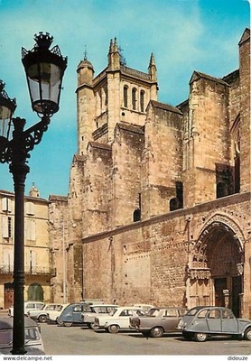 Postcard - Automobiles - Armagnac Condom - Cathé Porch and Bell Tower