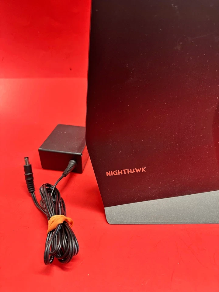 Netgear Nighthawk AX8 - AX6000 cax80 Cable Modem, Built-in WiFi 6 Router - Image 3 of 4