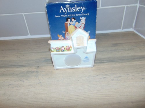 Aynsley Snow White and the Seven Dwarfs Cottage Moneybox VGC - Boxed - Picture 10 of 18