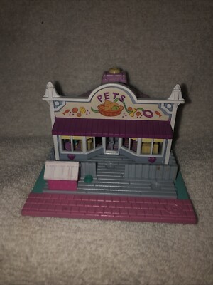 Vintage 1993 BlueBird Polly Pocket Pet Shop /Store Pollyville Play Set Complete