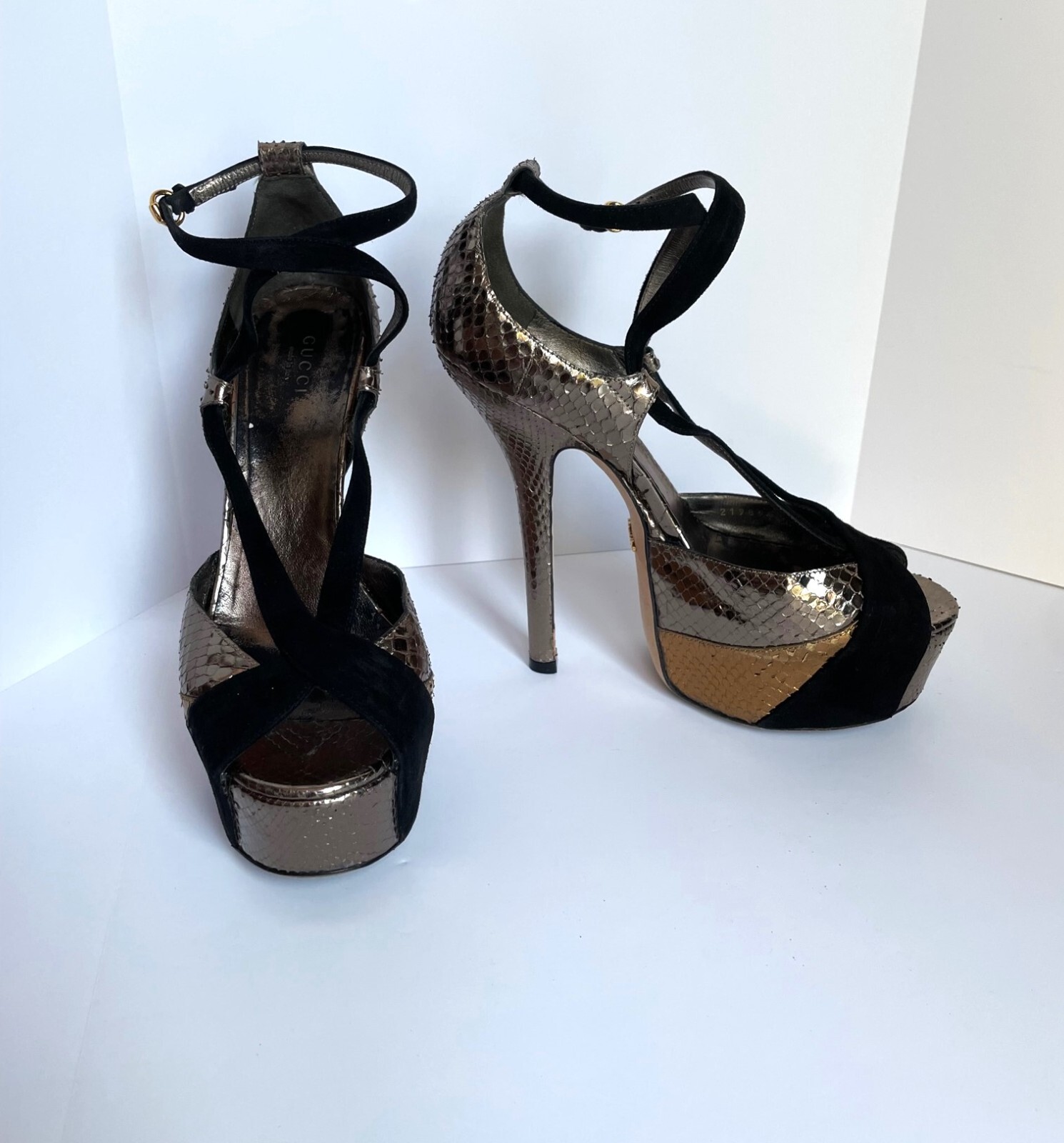 Gucci Exotic Python Leather Platform Heels Pumps … - image 3