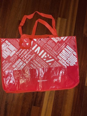 lululemon shopping bag