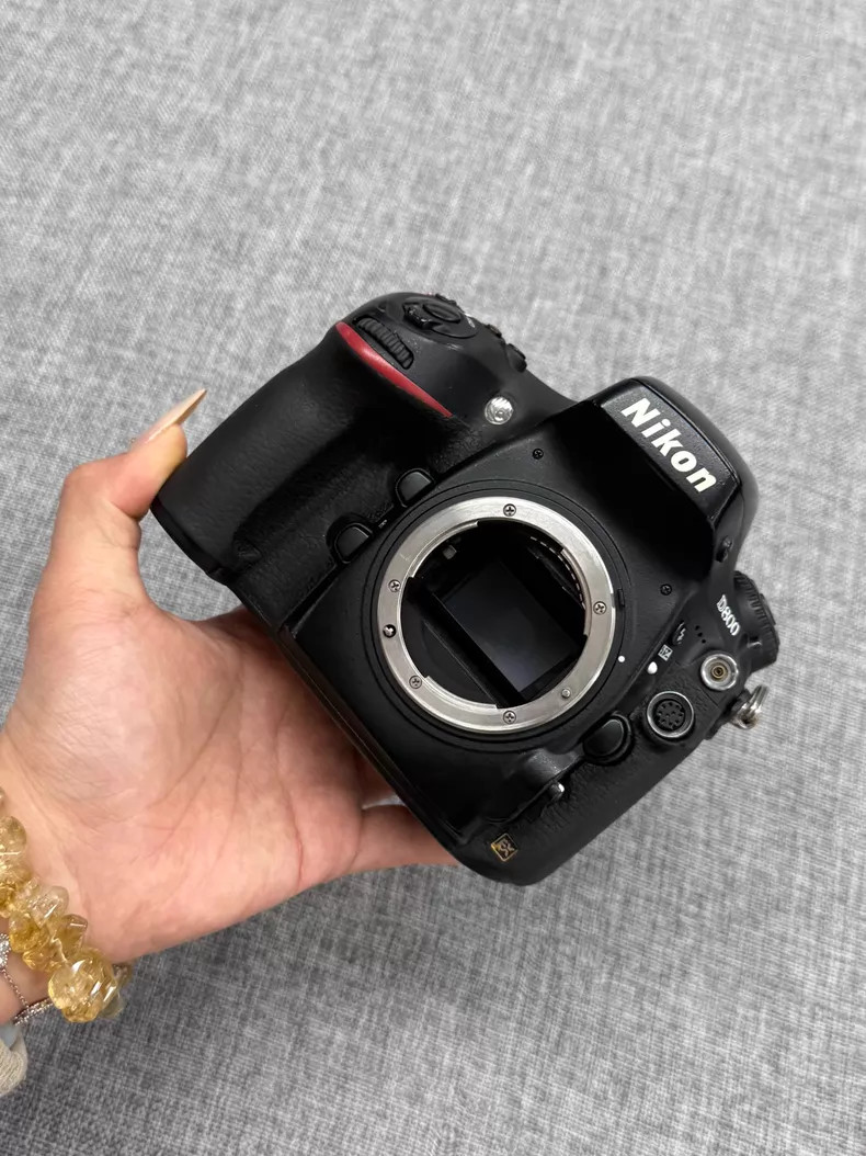 Nikon D800 vintage camera equipment - eBay listing photo 4