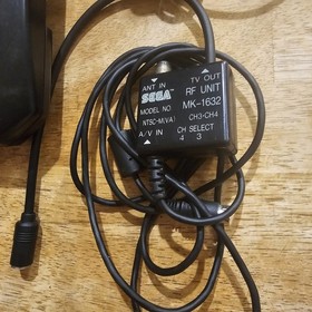 Sega Genesis Model II Console Bundle w/ Cords Mortal Kombat Spiderman 