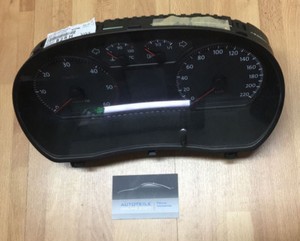 VW Polo 9N3 Kombiinstrument 6Q0920 19110700273 110080321039A