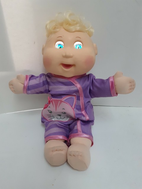 cabbage patch baby so real accessories