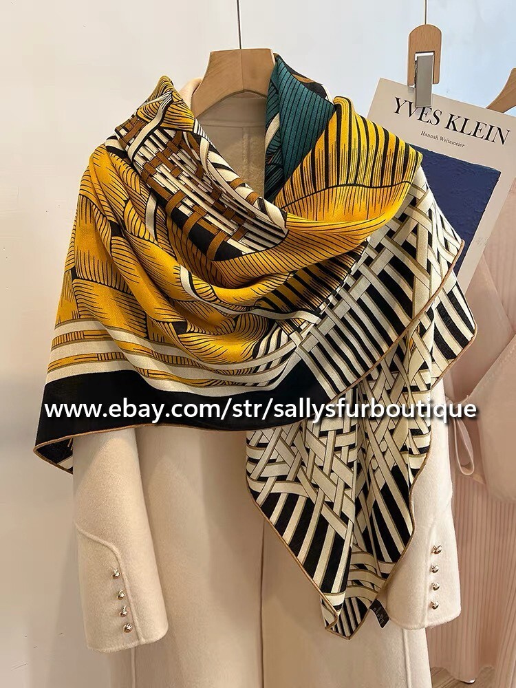 Sallys 70% Cashmere 30% Silk Wrap Scarf Stole Horse Knit Print Square Shawl 53