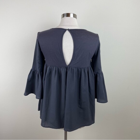 French Connection Solid Gray Bell Sleeve Blouse T… - image 5