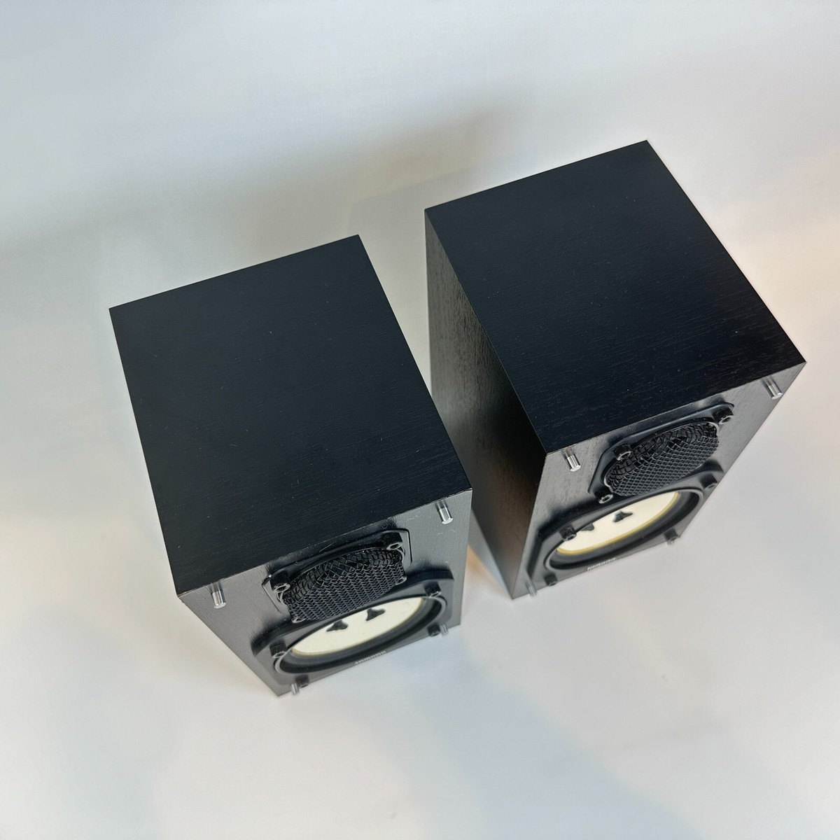 YAMAHA NS-10MM Black Mini Matching Pair Studio Monitor YAMAHA NS-10MM Black Mini Matching Pair Studio Monitor
