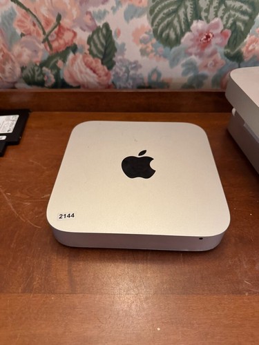 Apple Mac mini A1347 (Macmini7,1) – Intel Core i5, 4GB RAM, 500GB HDD – macOS Mo - Picture 6 of 10