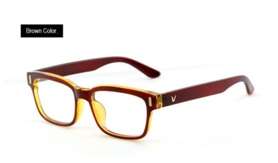 Famosas con gafas graduadas, lo último en tendencias - Aviador ¡siempre!