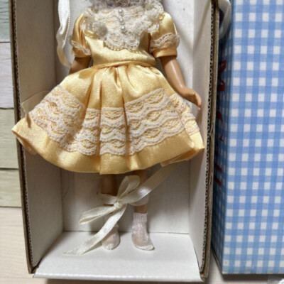 1115 Tiny Betsy McCall Spring | eBay