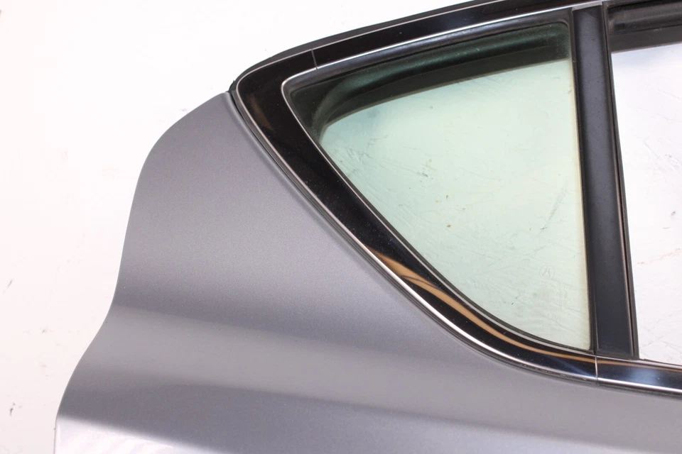 2016-2018年讴歌ILX右后门原始设备制造商HU4 — 第 3/4 张图片