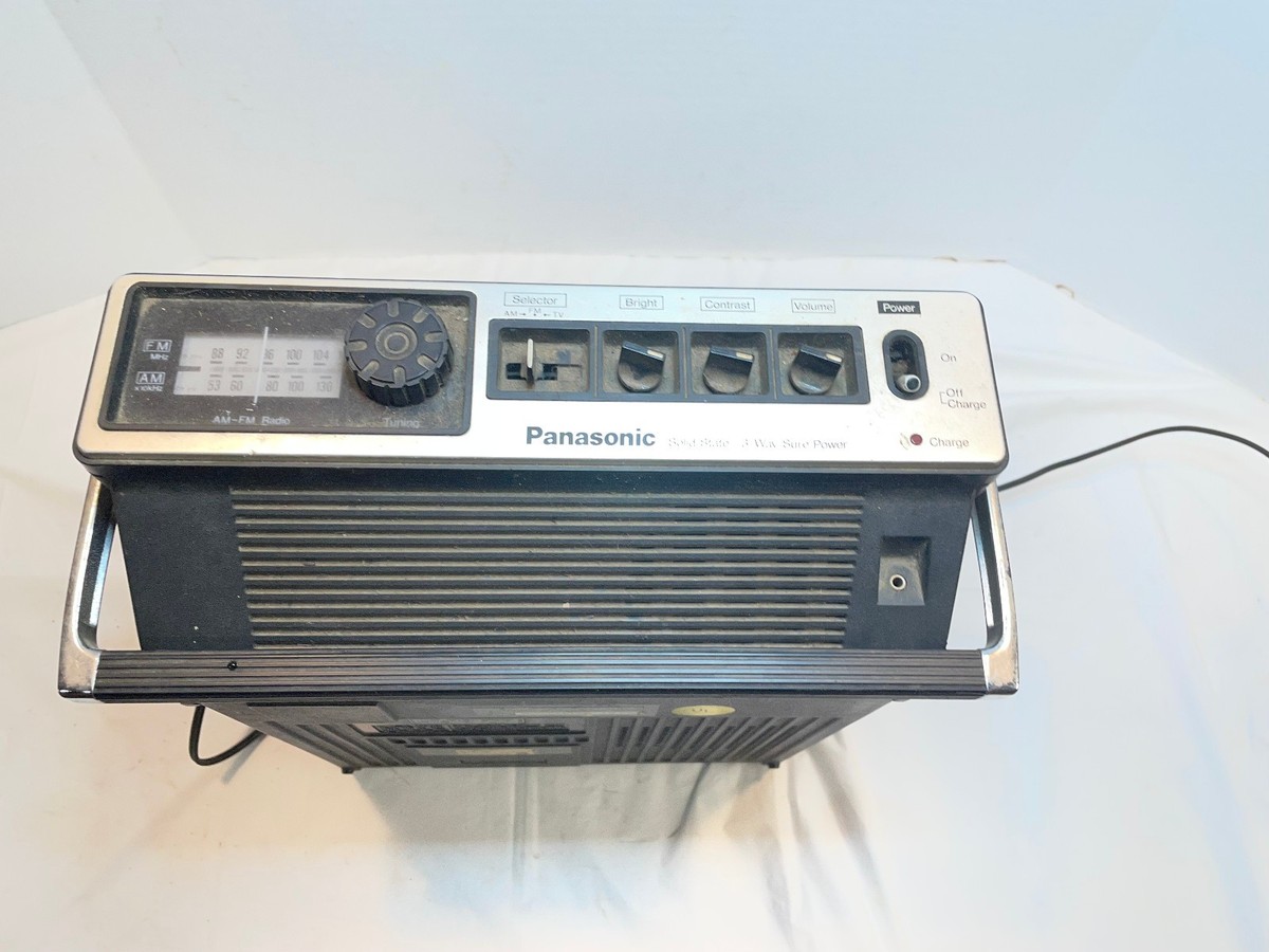 Radio FM /PO /GO ITT junior Vintage années 1977/1978 modèle