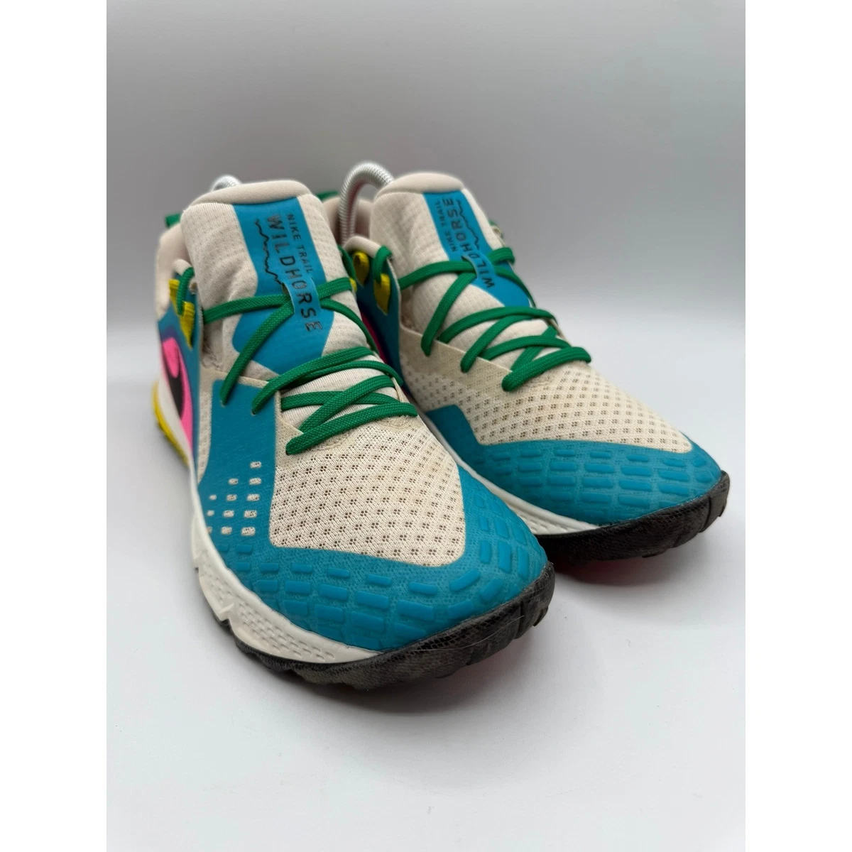 Nike men’s tennis Teal Pink Black Running Shoe size 9.5 Amazon.com: Nike Women main image 4