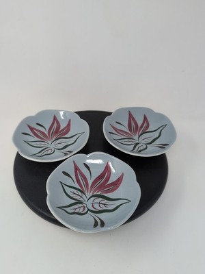 Three 1950's Bali-Hai By Continental Kilns Small Dessert Bowls   Gray/Pink 5.5''