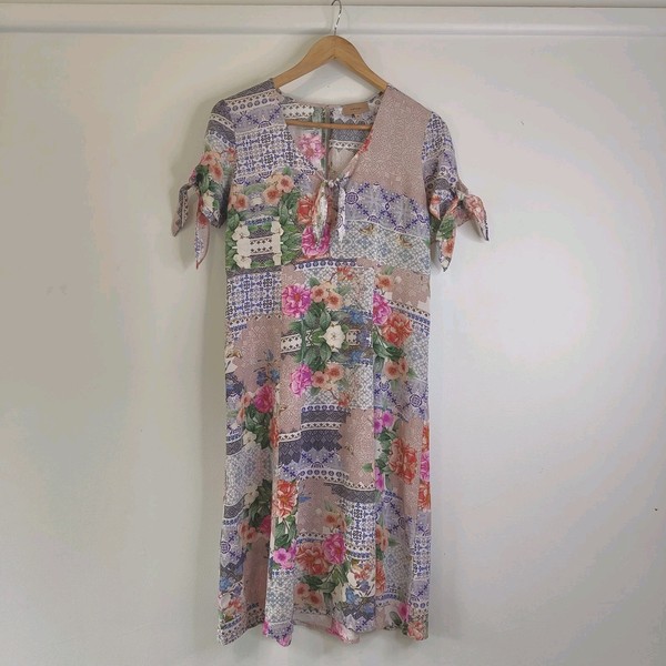 Kachel Shift Dress Midi S 10 Patchwork Light Viscose Tie Sleeve V Neck Summer