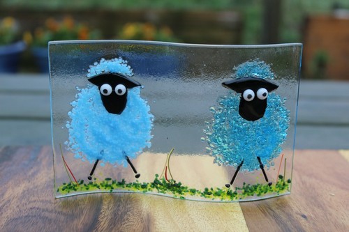 colourful naughty sheep in fused glass. They're freestanding, fun sun catchers - Picture 19 of 73