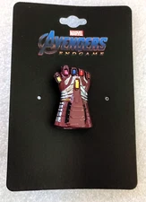 Marvel Endgame Infinity Gauntlet Thanos Jeweled Glove Lapel Pin New MOC 2021