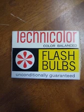 Technicolor color balanced 6 flash bulbs M3B Vintage