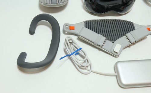 Apple Vision Pro Headset 512GB Spatial Computer MQL93LL/A - Afbeelding 3 van 22