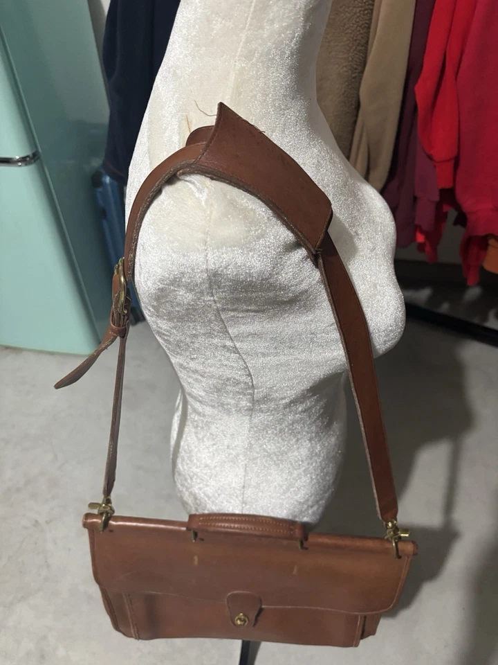 COACH Maletín de Cuero Vintage Mensajero Bronceado Británico Bolso para Laptop con Correa EE. UU. Foto 3 de 4