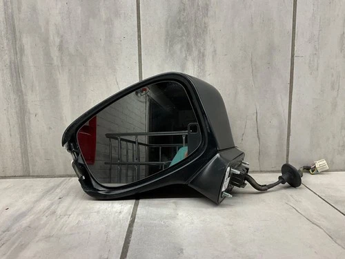 OEM 2020-2022 HONDA ODYSSEY LEFT DRIVER LH REAR VIEW MIRROR W/ TURN SIGNAL WHITE