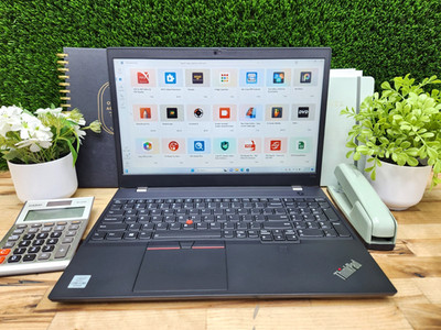 Lenovo ThinkPad P15V Gen 1 15.6'' FHD i7-10875H 2.30GHz 32GB RAM Windows 11 Pro ~