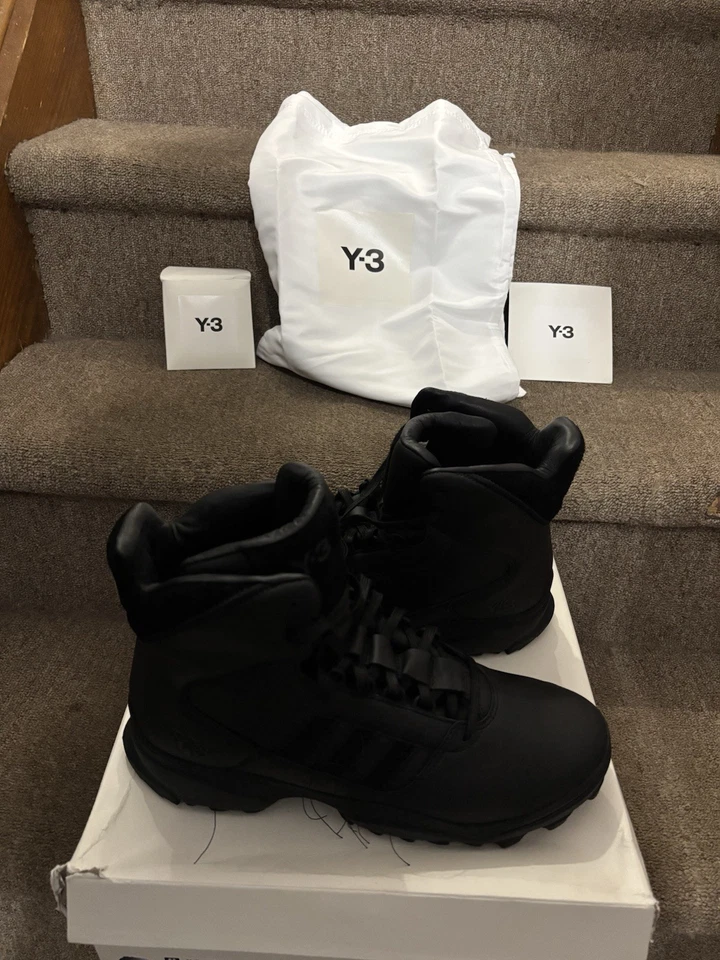 Y-3 GSG9 BLACK Size 10 1/2 US Brand New with Box - Image 2 of 4
