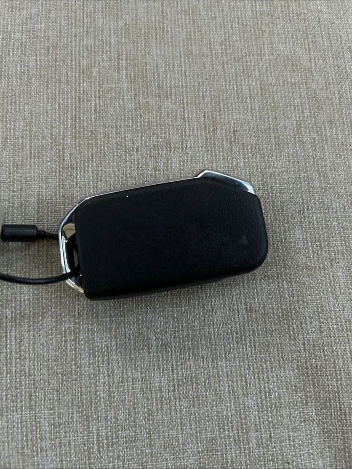 Llave de coche Kia Soul 2023 Foto 2 de 2