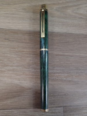 Vintage SHEAFFER Targa Fountain Pen. 585 14K Nib USA White Dot