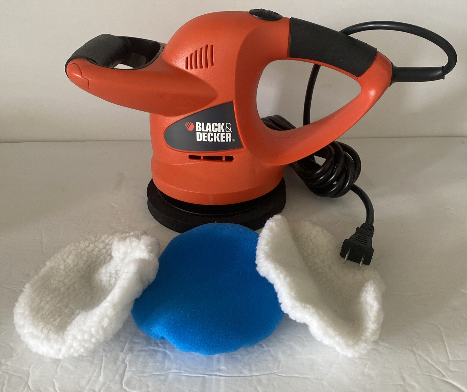 Orbital Waxer And Polisher Black And Decker 6 Inch Electric WP900 Original Box