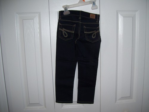 Toddler girls skinny jeans. by Jordache, size 4, only worn twice, cute. - Picture 5 of 5