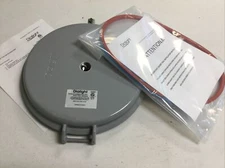 NEW, DIALIGHT TOP HAT HZX THP3 220626540 ADAPTER, FREE SHIPPING