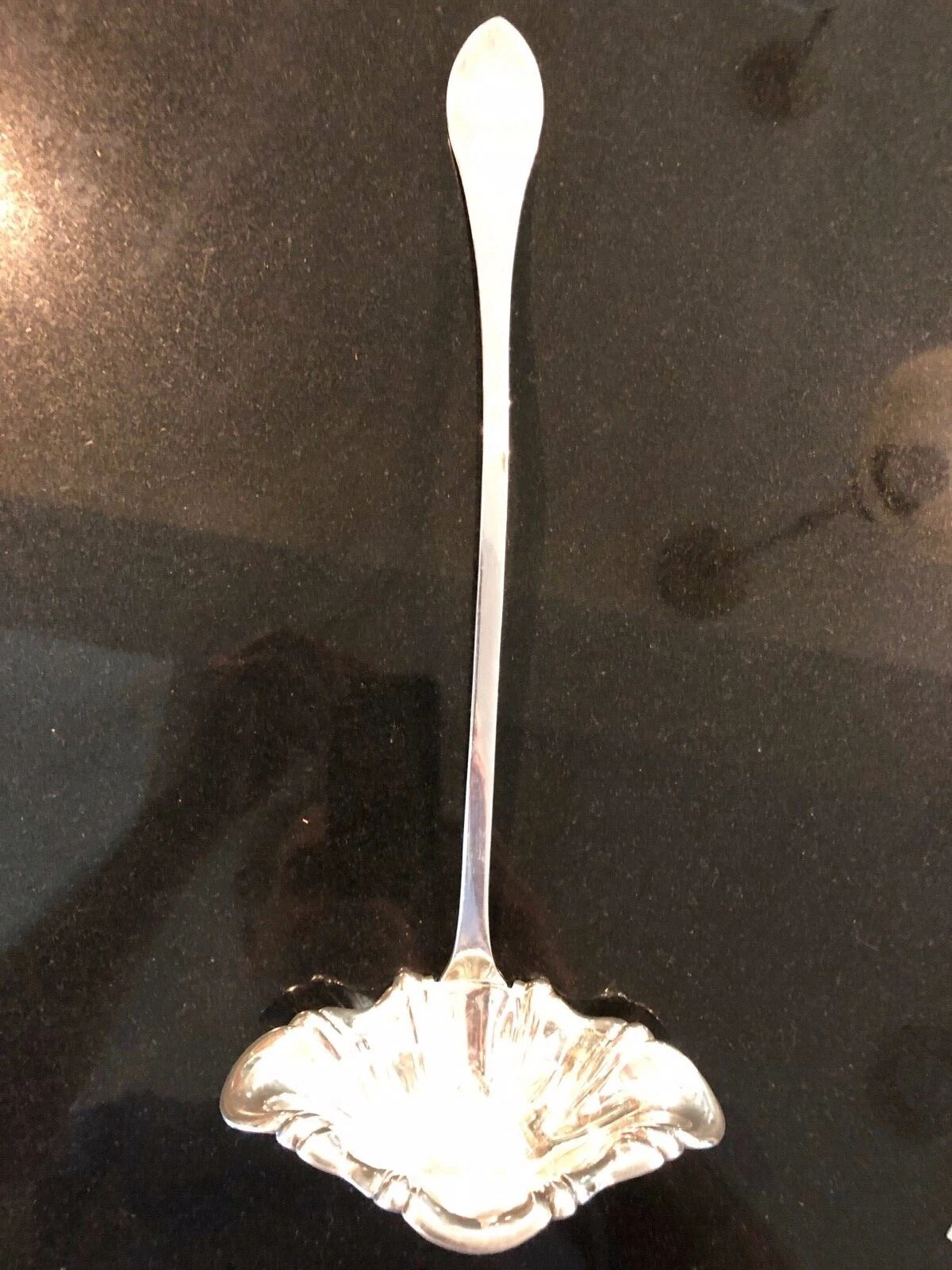 SILVER-PLATE SEA SHELL MOTIF LADLE