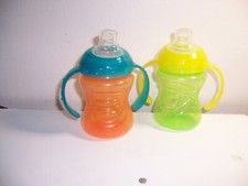 Munchkin blue handled lot  cup BoxFC