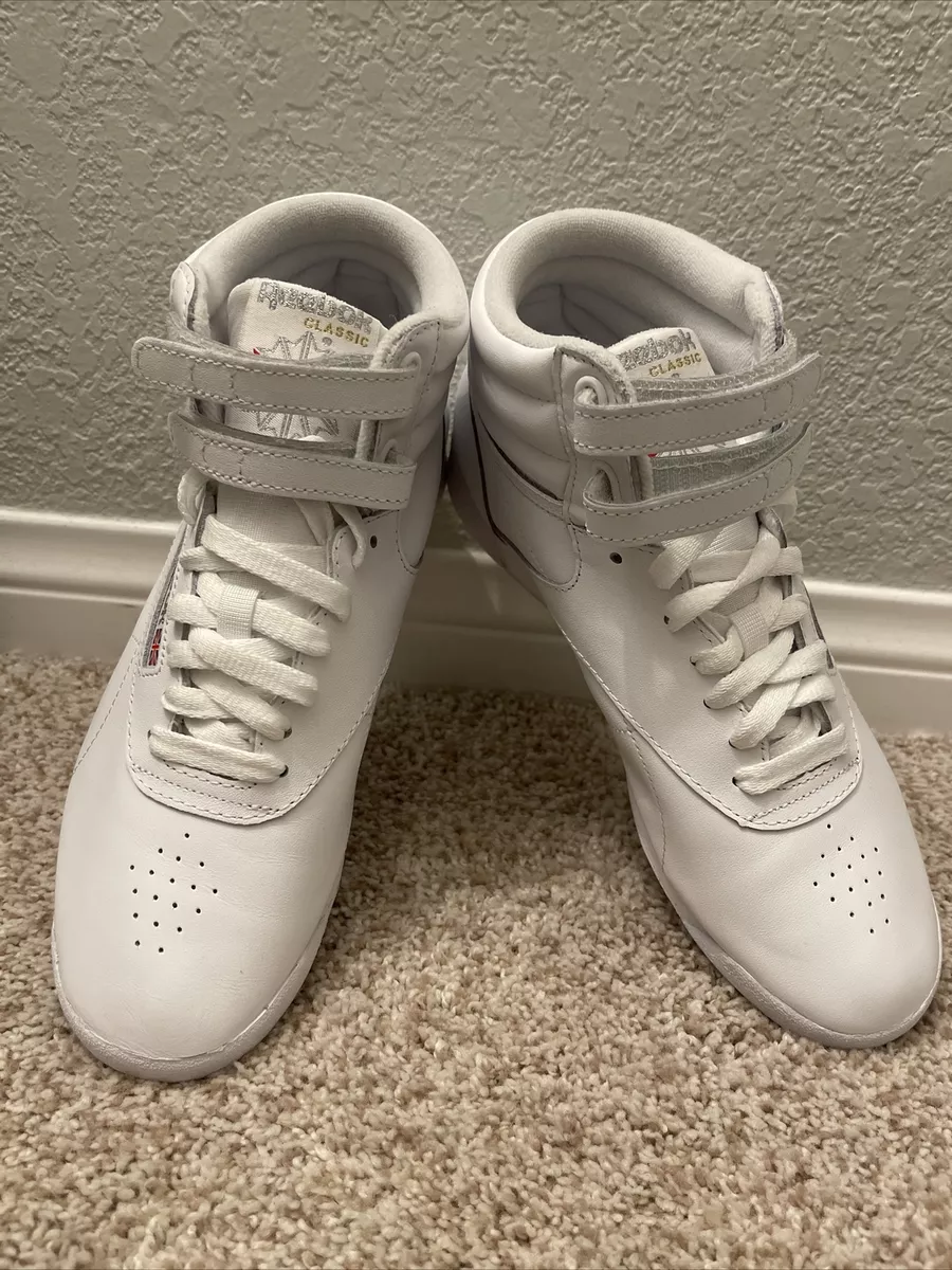 Mammoet audit Trojaanse paard Womens Reebok Freestyle Hi White High Top Retro Lace Tie Shoes Sneakers Size 8 | eBay Mammoet audit Trojaanse paard Womens Reebok Freestyle Hi White High Top Retro Lace Tie Shoes Sneakers Size 8 | eBay
