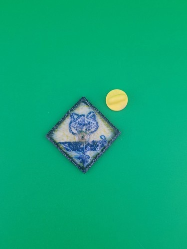 Cub Scout Wolf Rank Emblem Embroidered Lapel Hat Vest Pin Boy Scouts BSA - Picture 3 of 4