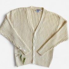 Vintage 90s Cream Classic Cozy Knit Cardigan