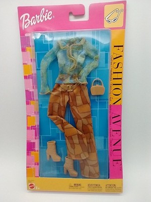 Vintage 2002 Barbie Mattel Fashion Avenue Boho Style Outfit B3366 NRFP