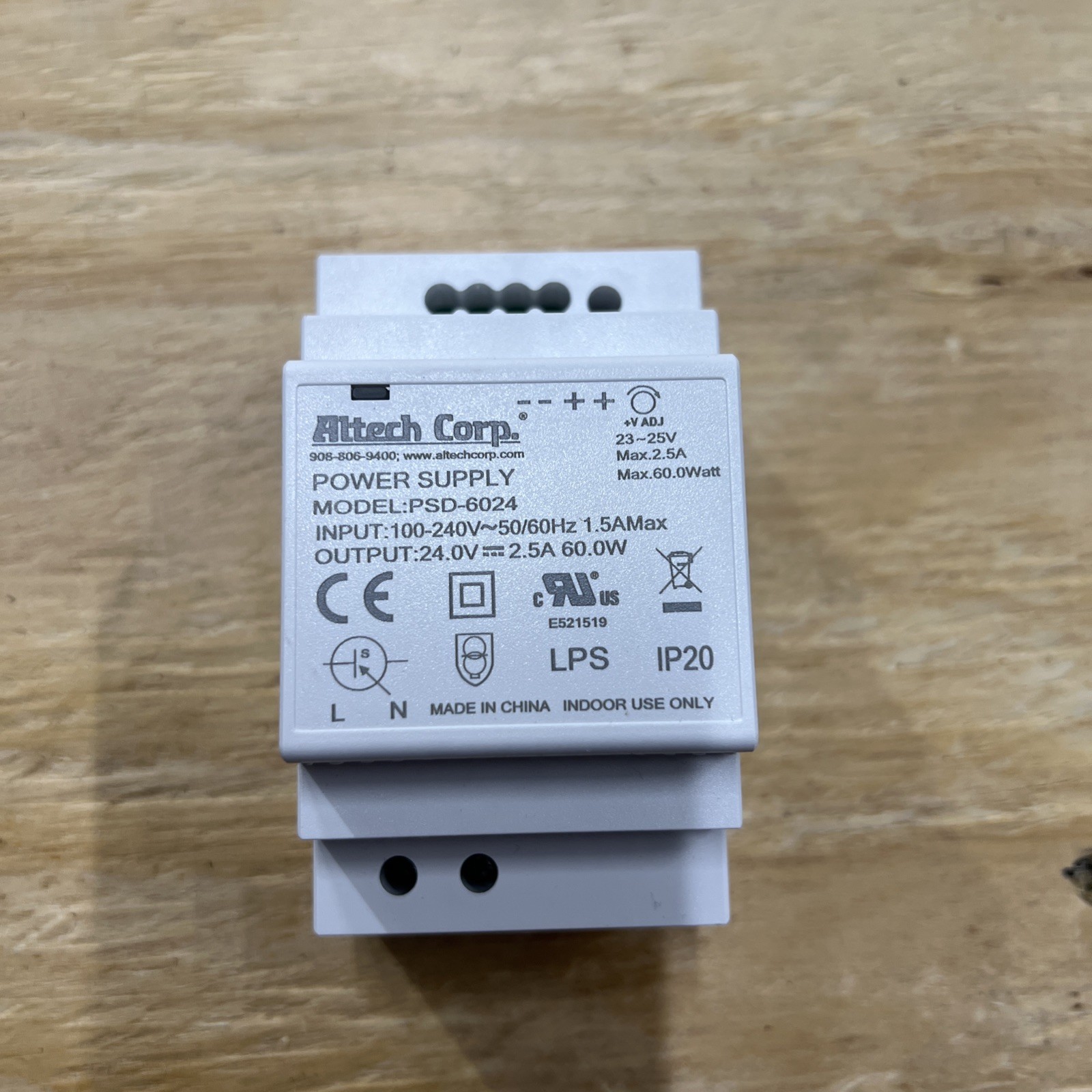 Altech Corp PSD-6024 Power Supply, DIN Rail, 60W, 85-264V AC In, 24V DC Out