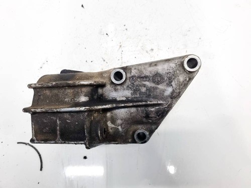 Volkswagen Transporter 1996 Engine Mount Bracket and Gearbox Mount #2153049-50