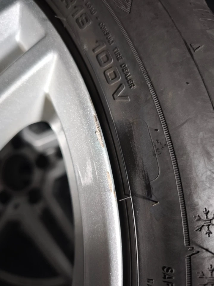 4 Winterreifen 245/45R18 18" Uniwheels Alufelgen KBA 51018 8Jx18 ET 43 - Bild 4 von 4