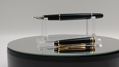 K*s様 ◾️Montblanc Meisterstück classic144 Vintage Montblanc Meisterstück 144 Fountain Pen 14K B or M Nib