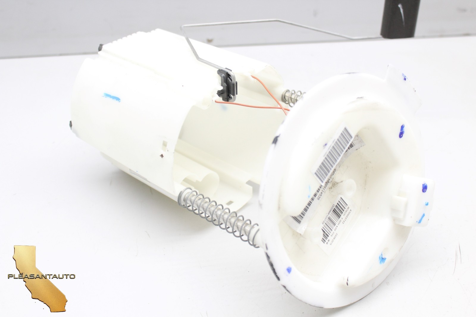 Maserati Quattroporte 2014-2020 RIGHT Fuel pump